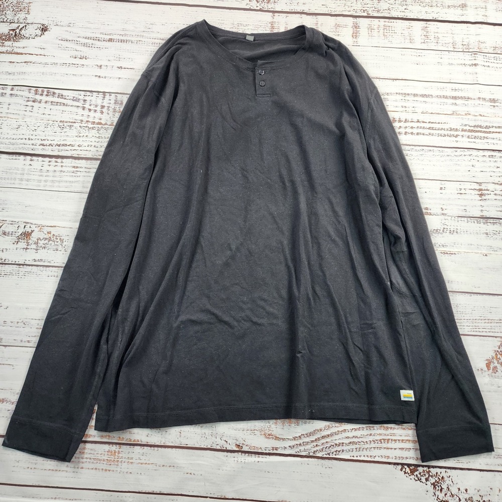 Vuori Tuvalu Stretch Henley Men's XXL Charcoal Gray Long Sleeve Shirt V108